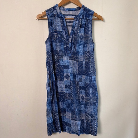 J. McLaughlin Dresses & Skirts - J. McLaughlin Sleeveless Patchwork Print Shift Dress Blue Small Excellent